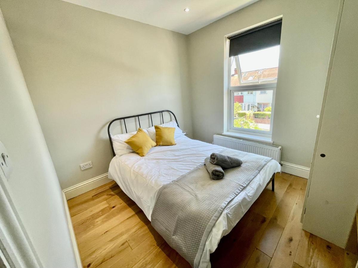 Cosy 1 Bedroom Flat! Londres Exterior foto